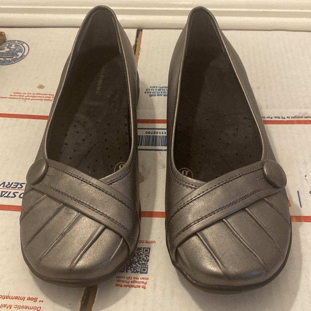 Women’s Metallic Gray Slip-On Ballet Flats - Picture 2 of 7